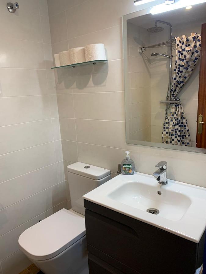 Cosy Apartment In L Escala, 7 Mins Walk To The Closest Beach, Riells L' Escala Kültér fotó